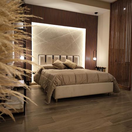 Casamira B&B Napoli Centrale מראה חיצוני תמונה