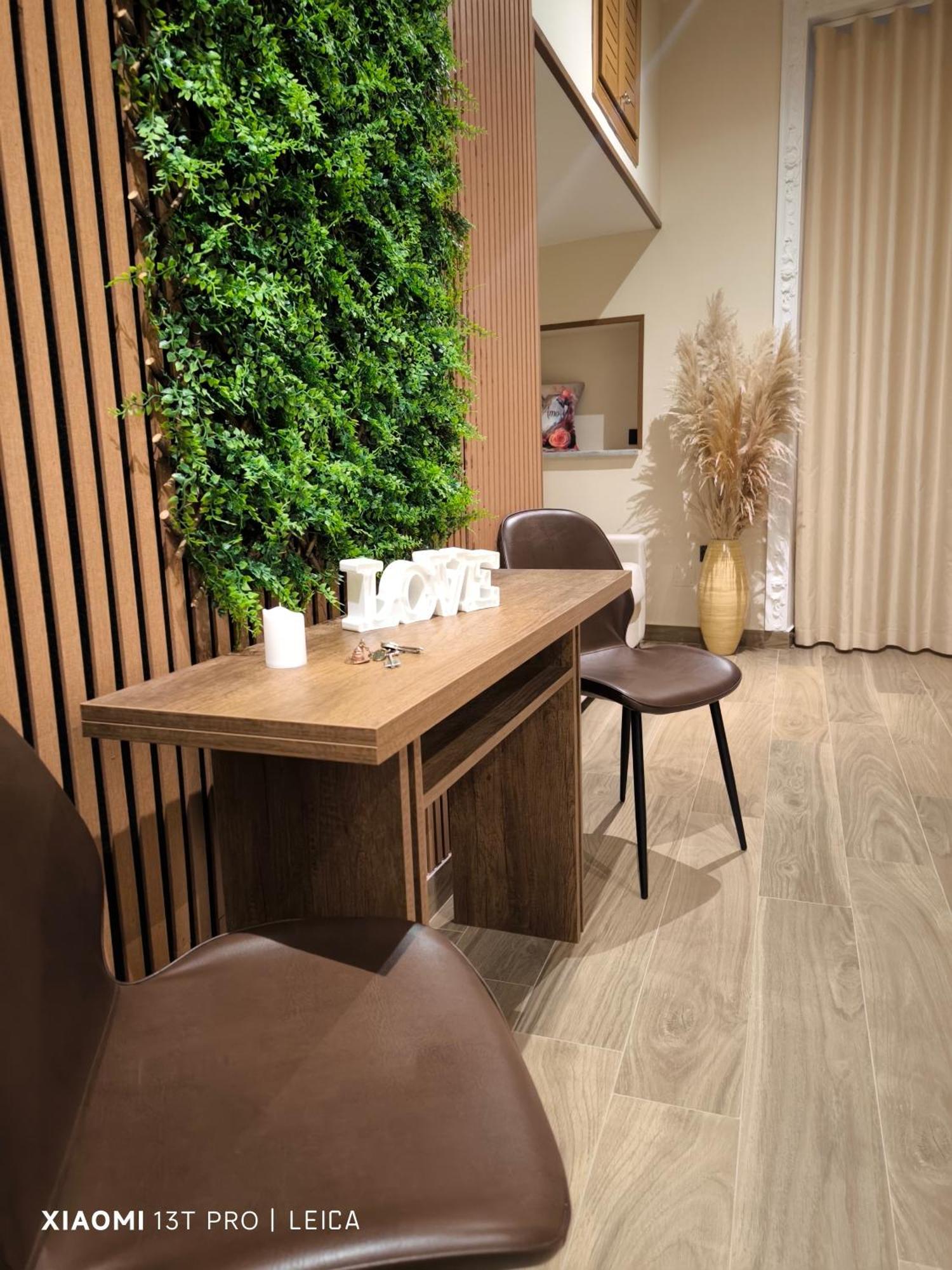 Casamira B&B Napoli Centrale מראה חיצוני תמונה